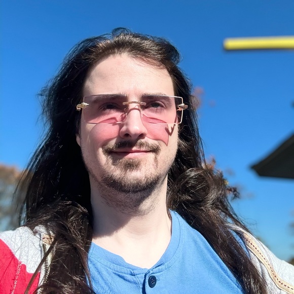 Meet your Posher, Chad - Picture 3 of 7